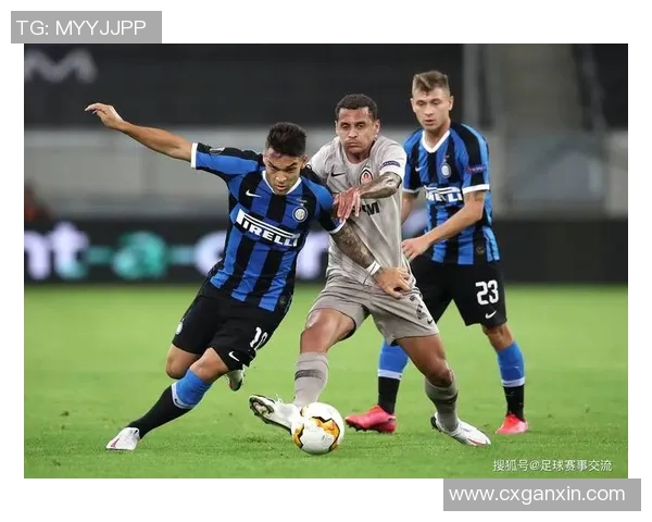 足球的传中技巧解析与实战应用提升球队进攻效率的关键因素