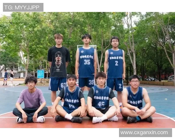 杭州篮球队实力强劲荣登全国第八名展现出色竞技水平与团队合作精神