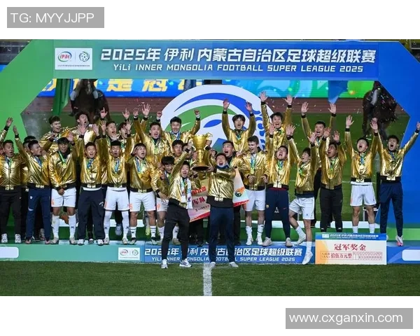 足球大逃杀：在绿茵场上展开的生死对决与团队智慧的较量